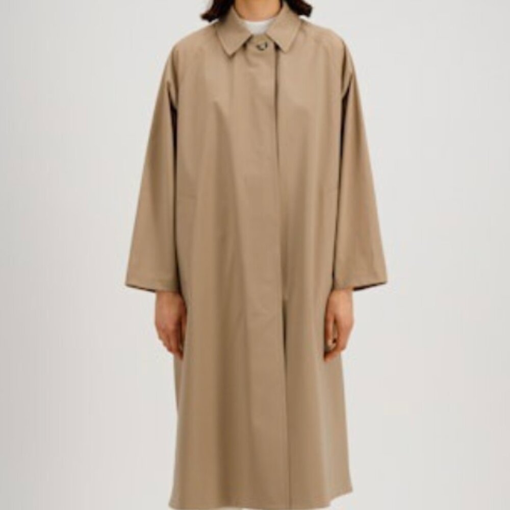 Harris Wharf Women's Tan Light Technical Jacket